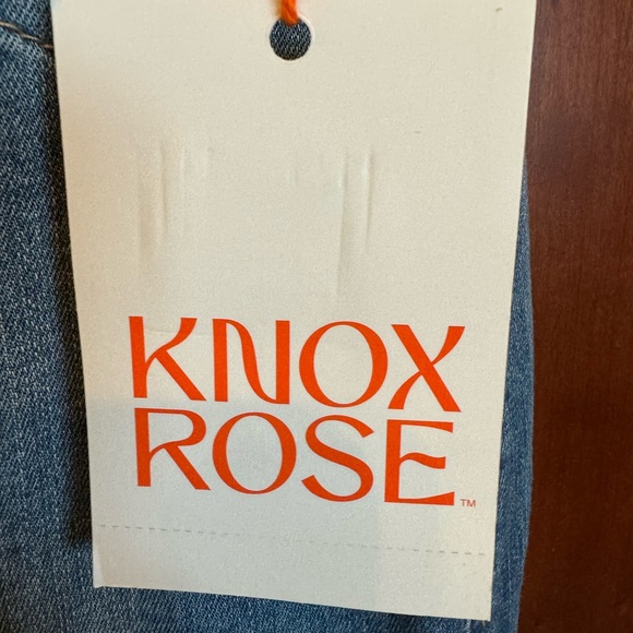 Knox Rose denim mini skirt with tie belt. New with tags. - Picture 3 of 4